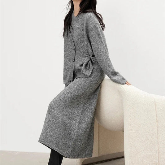 Aranza | Conjunto para mujer con vestido largo y cárdigan suave | Elegante