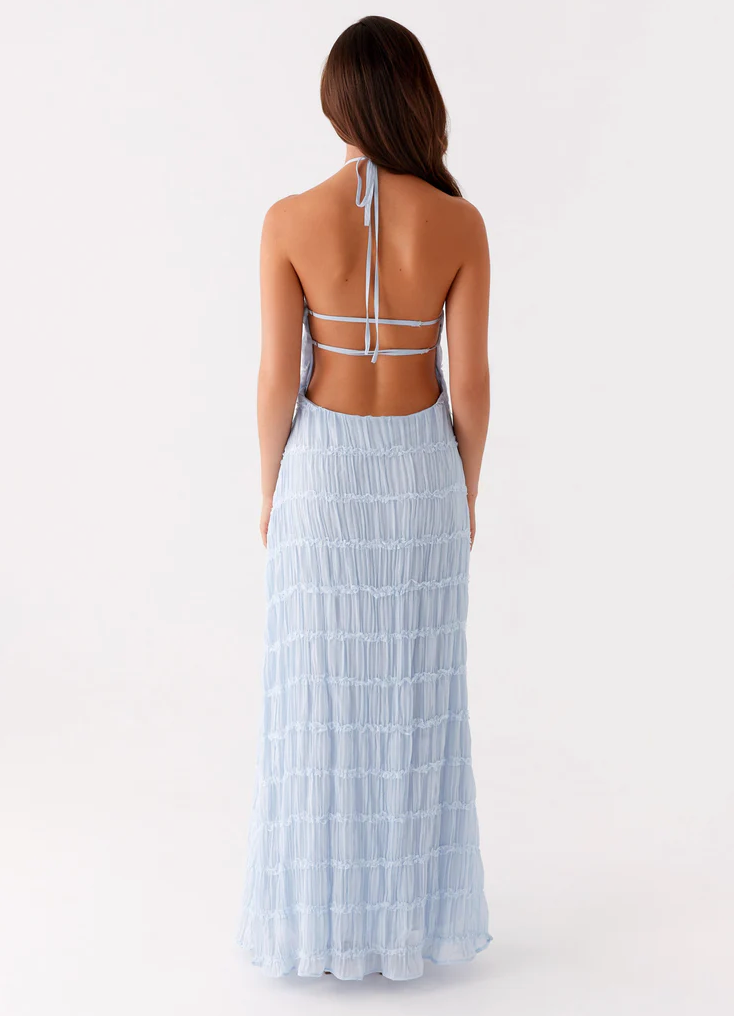 Leticia | Vestido maxi elegante con cuello halter texturizado