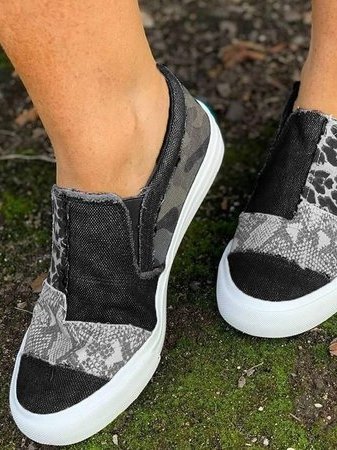 Mariela | Women's slip-on sneakers with patchwork and print design