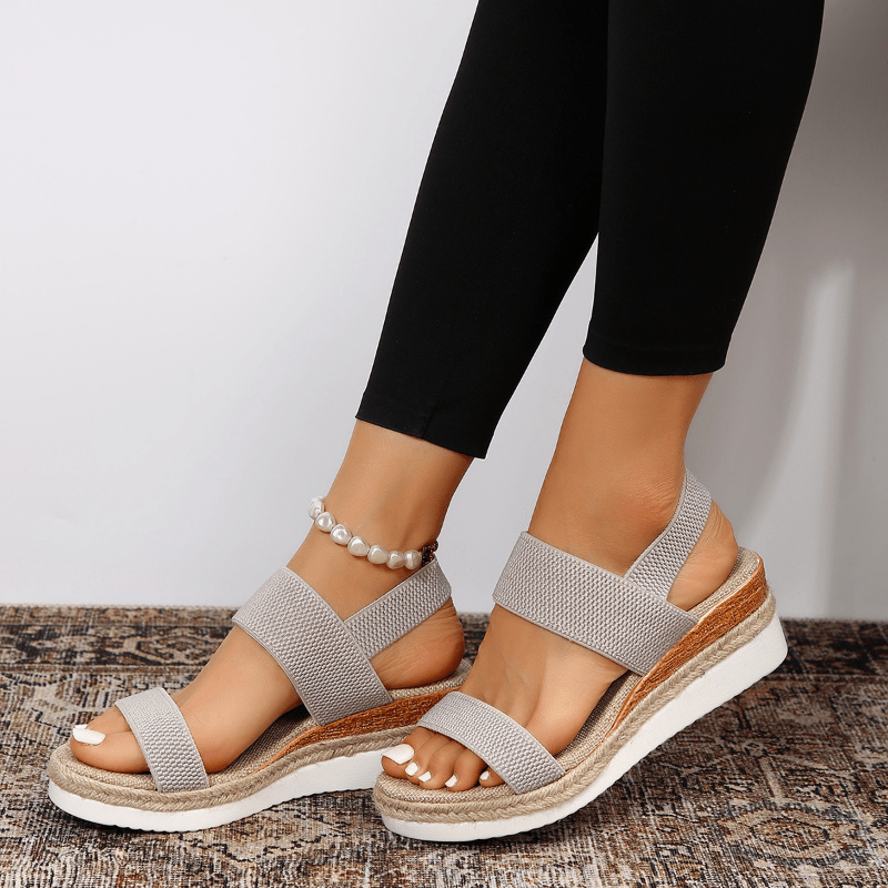 Virela | Sandalias de plataforma para mujer con tiras anchas acolchadas | Confort