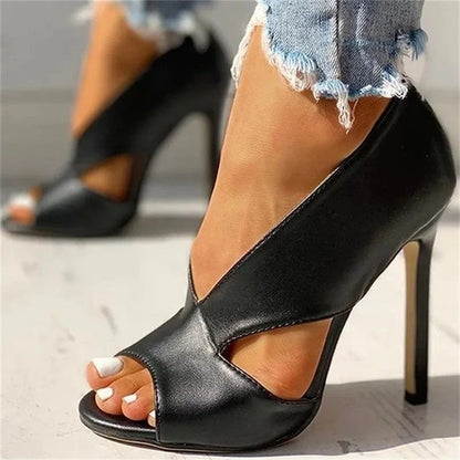 Abril | Sandalias ortopédicas con tacón alto y diseño abierto