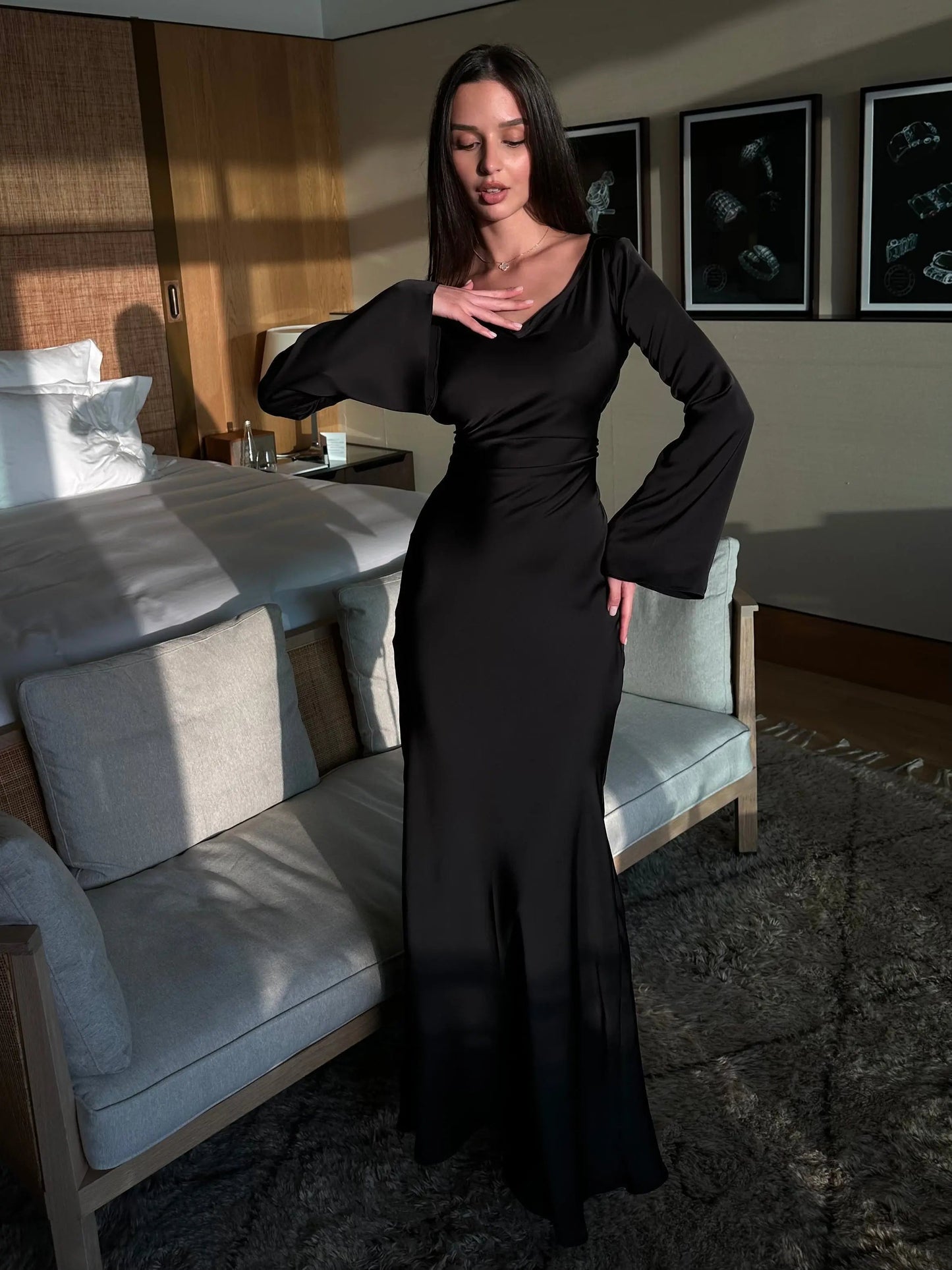 Aitana | Flowing maxi dress for women with long sleeves