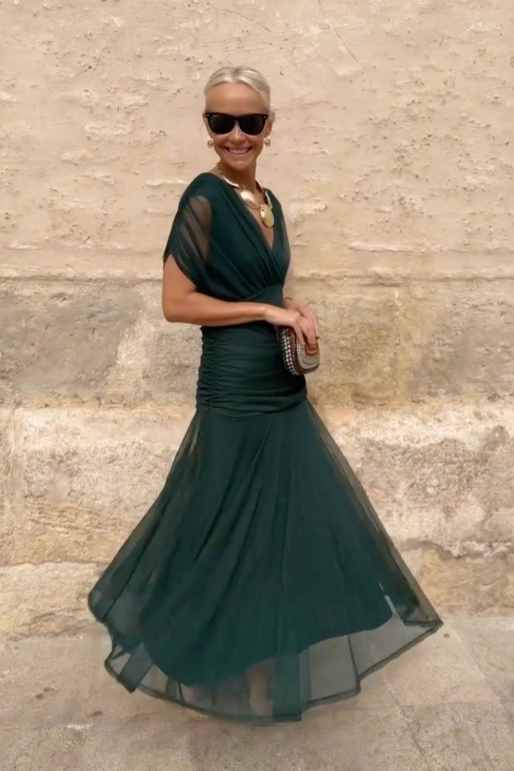 Salvadora | Vestido maxi elegante con escote en V y cintura drapeada