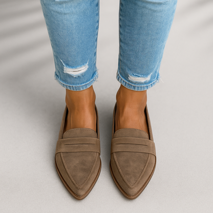 Dorela | Mocassins pour femme au design fin et bout pointu