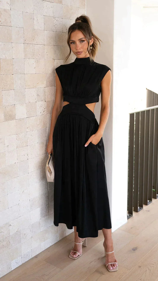 Lucía | Robe midi à découpes, sans manches et col montant