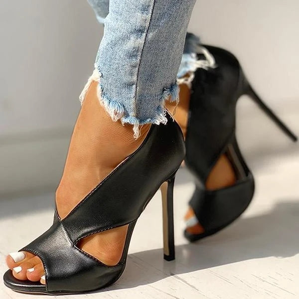 Abril | Sandalias ortopédicas con tacón alto y diseño abierto