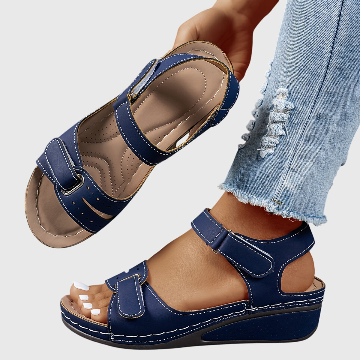 Almudena | Sandalias ortopédicas con doble tira y cuña baja