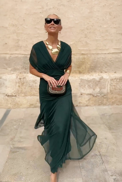 Salvadora | Vestido maxi elegante con escote en V y cintura drapeada