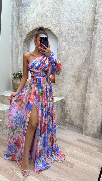 Oria | Elegant maxi dress for women with floral print and slit