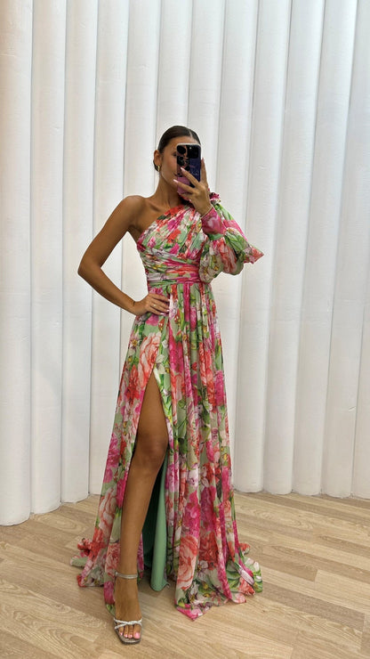 Oria | Elegant maxi dress for women with floral print and slit
