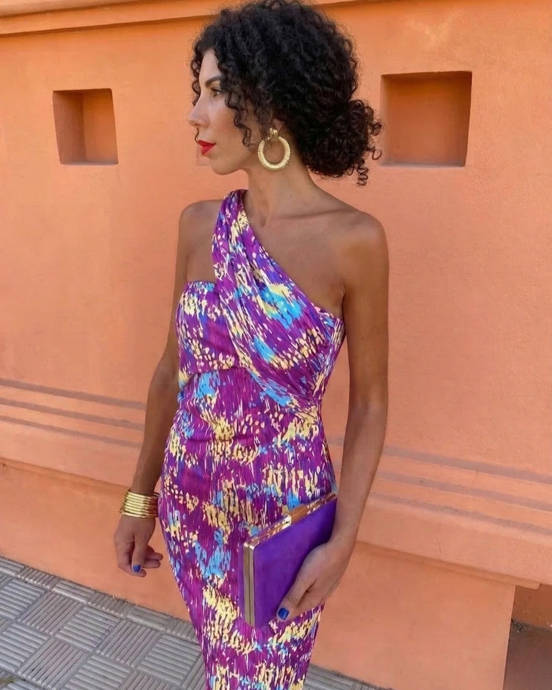 Andrea | Vestido midi de verano de un solo hombro asimétrico