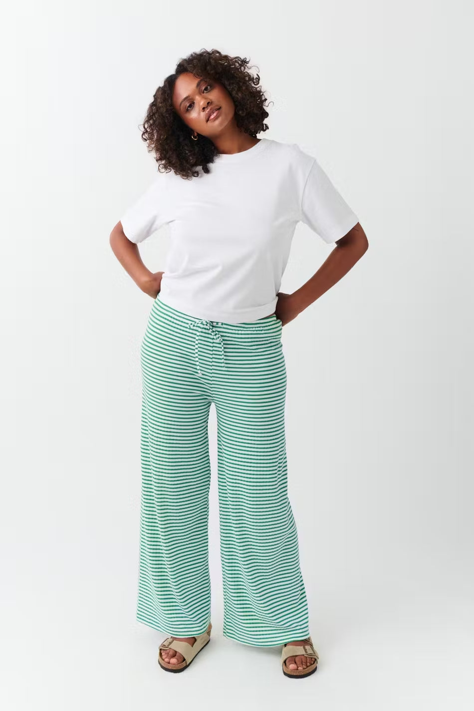 Eulalia | Pantalón de primavera para mujer con rayas y corte relajado