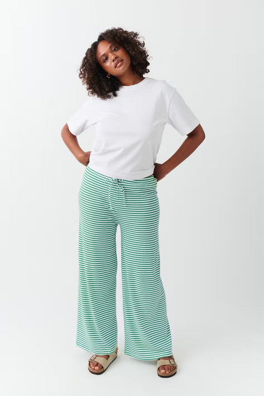 Eulalia | Pantalón de primavera para mujer con rayas y corte relajado
