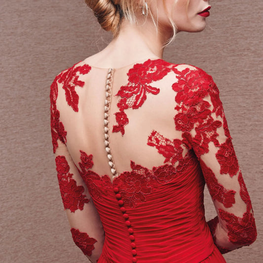 Patricia | Robe longue femme à manches en dentelle et coupe fluide