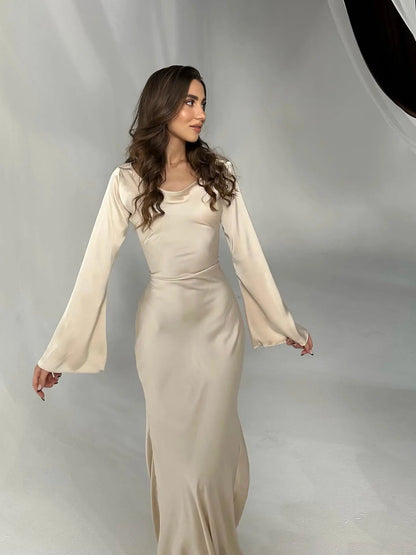 Aitana | Flowing maxi dress for women with long sleeves