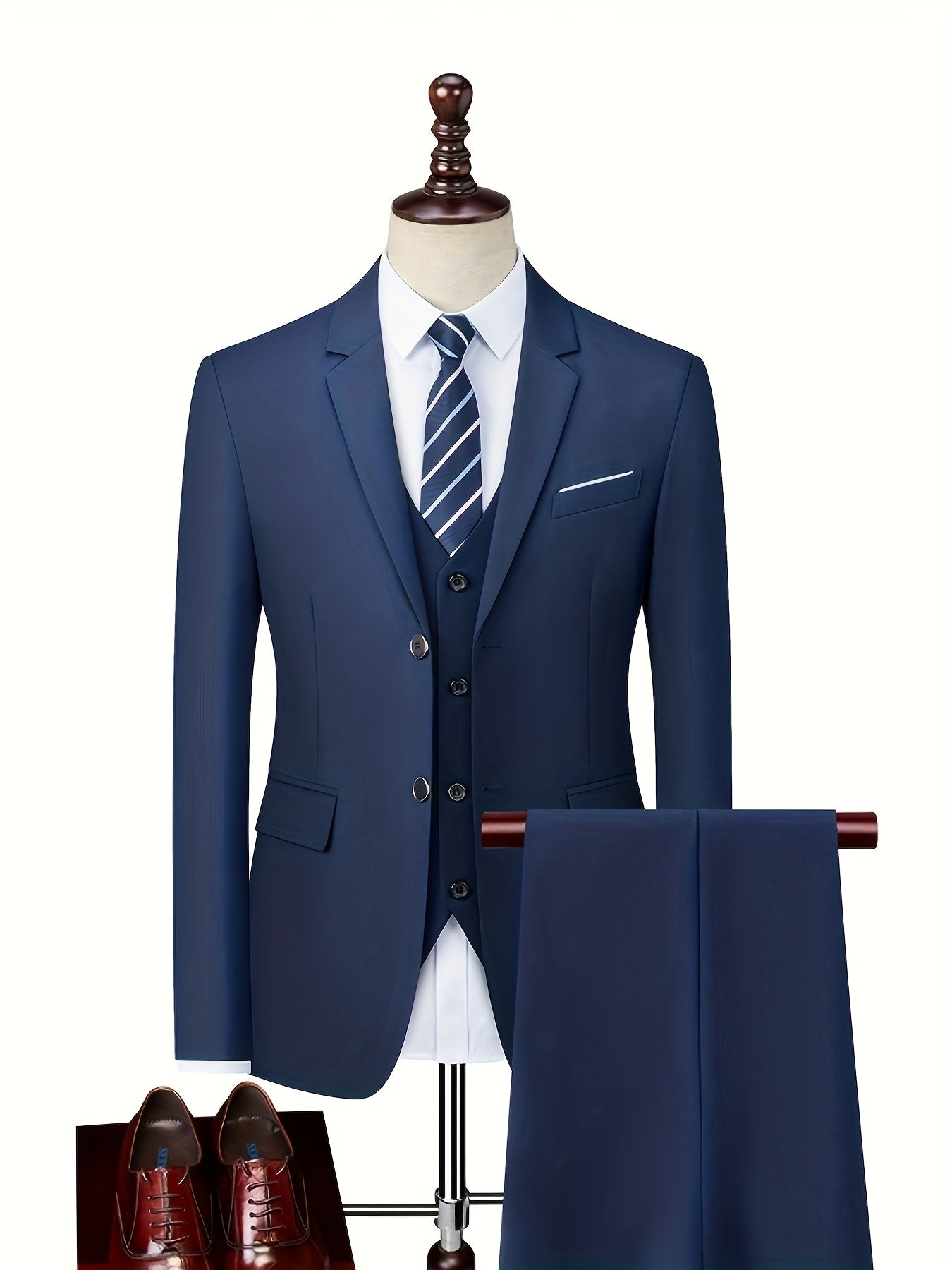 Alonso | Traje para hombre con chaqueta entallada y cierre de botones