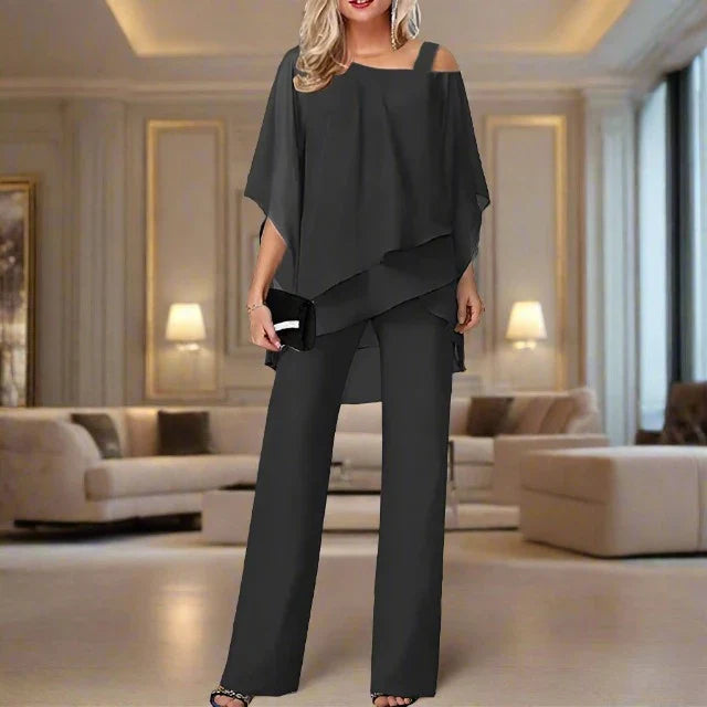 Luna | Conjunto elegante con top amplio y pantalón manga corta