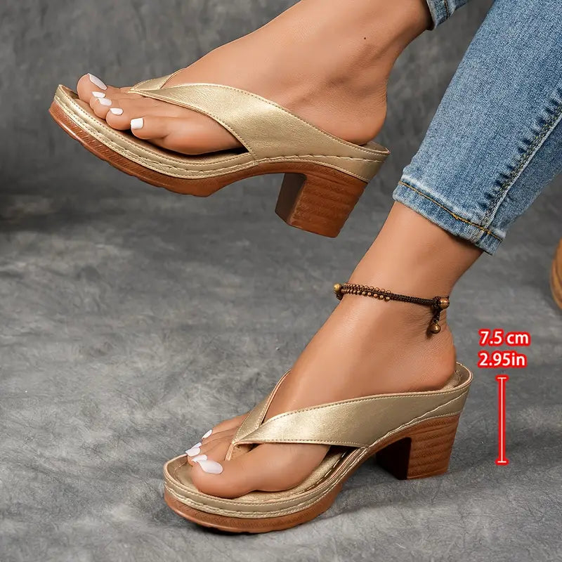Inés| Orthopedic sandals with low heel and open straps