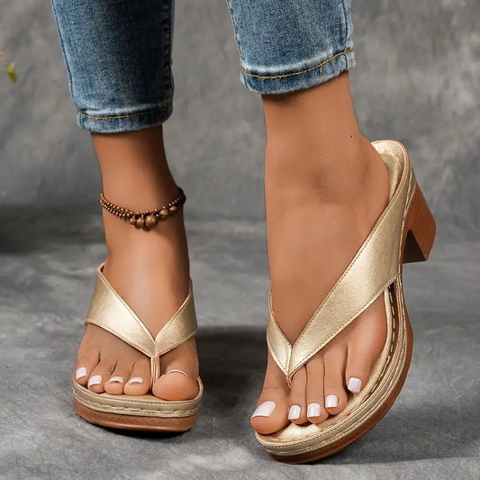Inés| Orthopedic sandals with low heel and open straps