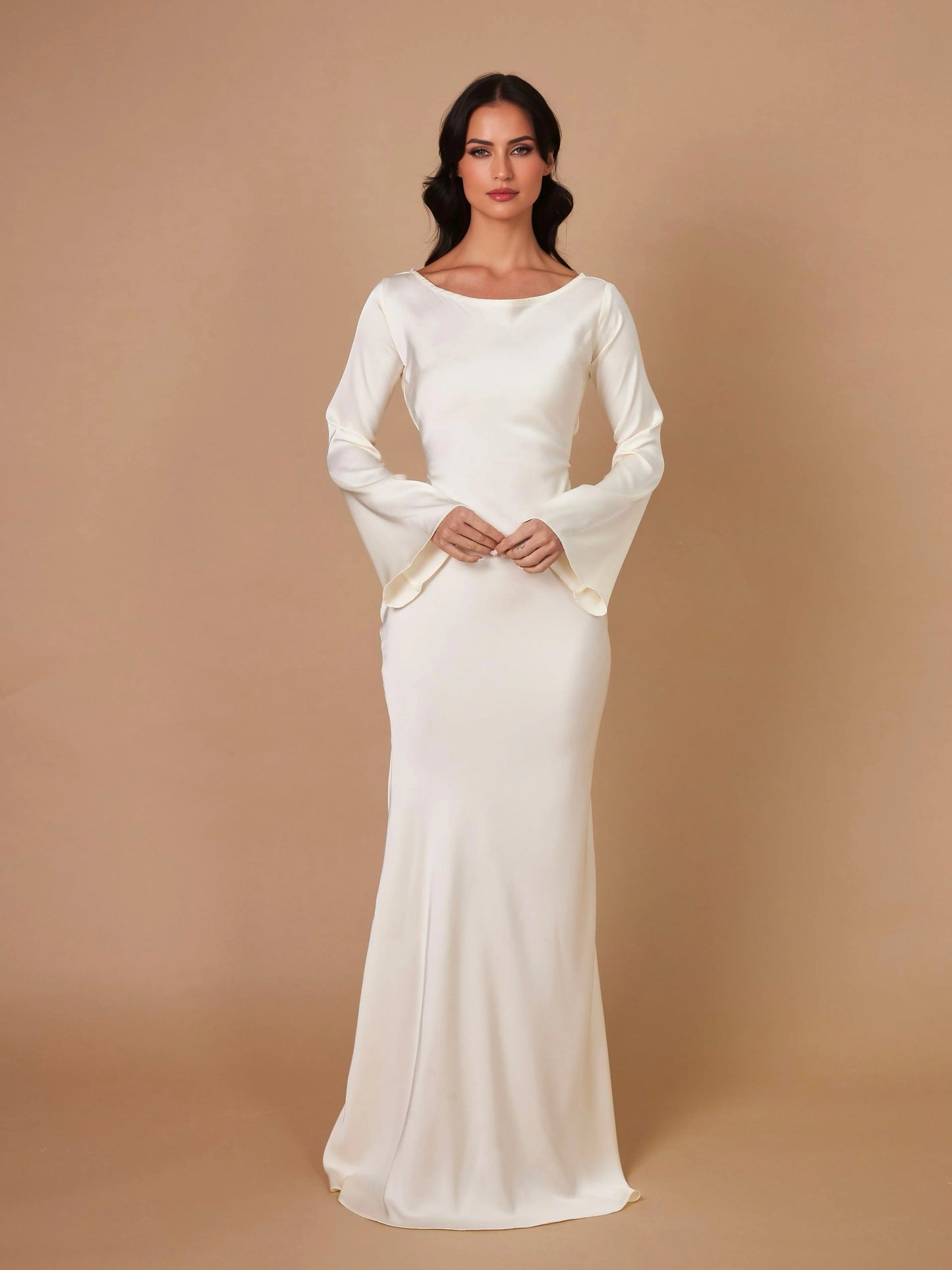 Aitana | Flowing maxi dress for women with long sleeves