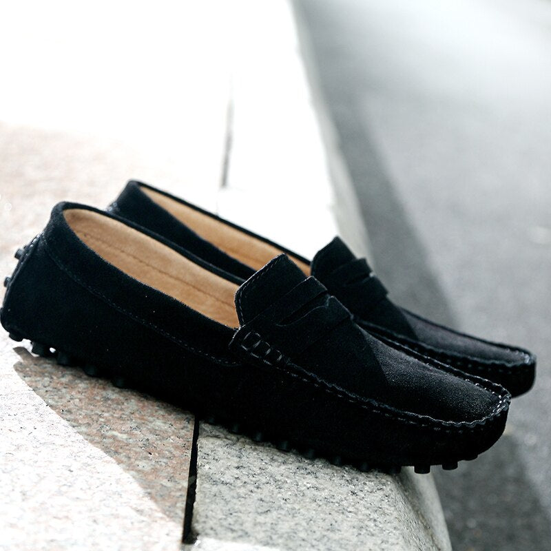 Renato | Mocasines para hombre con acabado ante y costuras