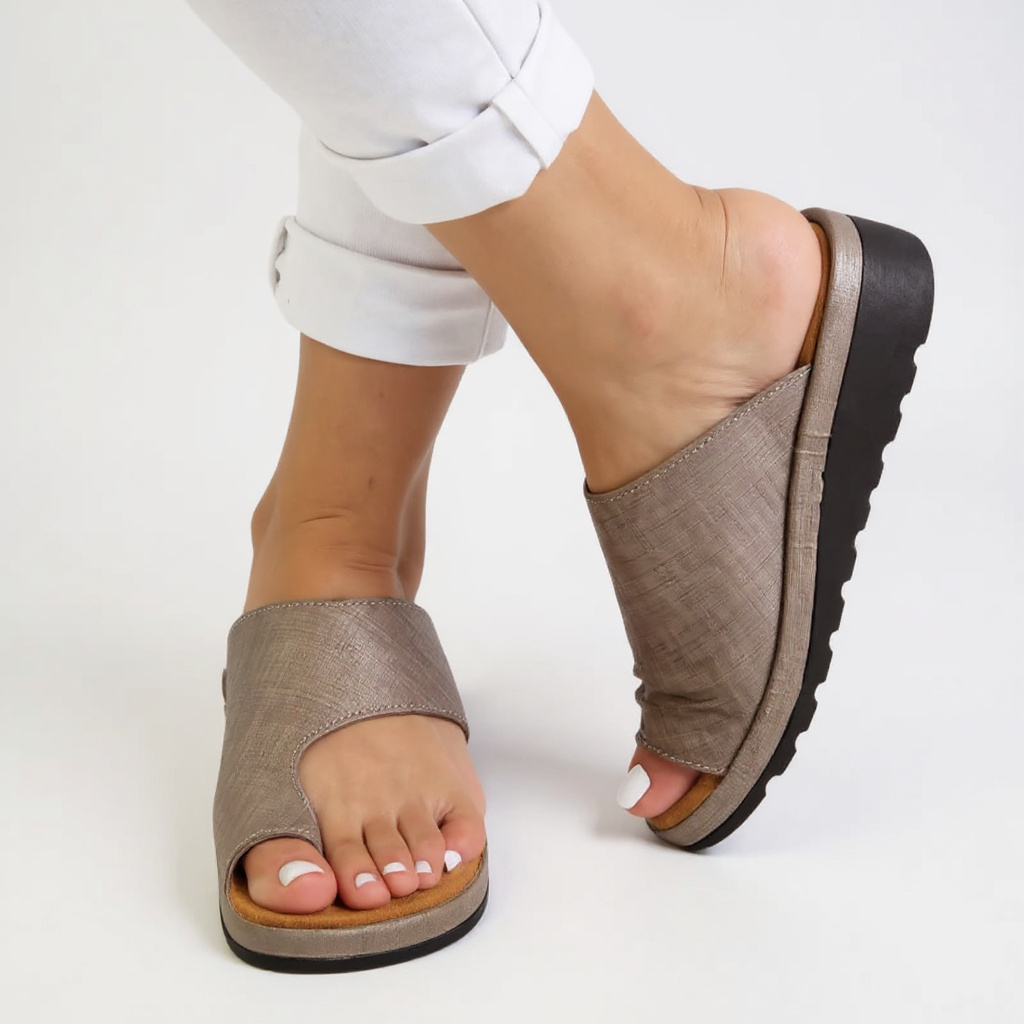 Lureva | Women's orthopedic sandals with toe separator