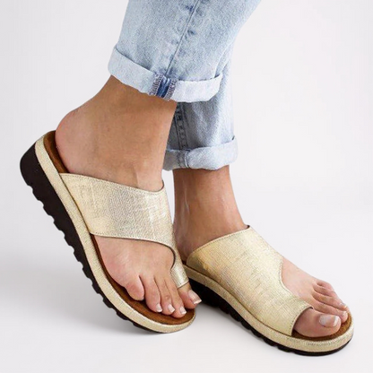 Lureva | Women's orthopedic sandals with toe separator