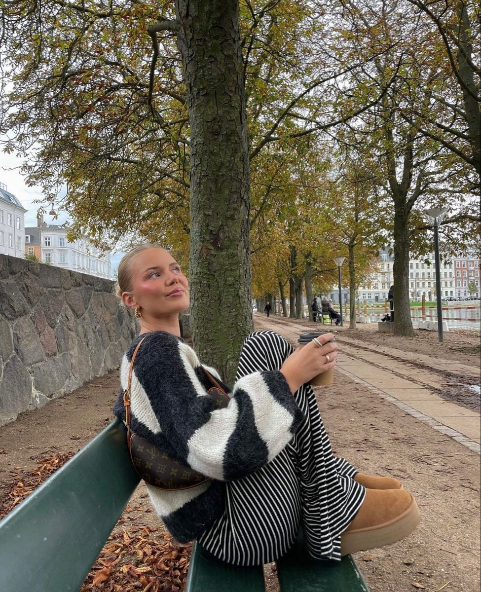 Eulalia | Pantalón de primavera para mujer con rayas y corte relajado