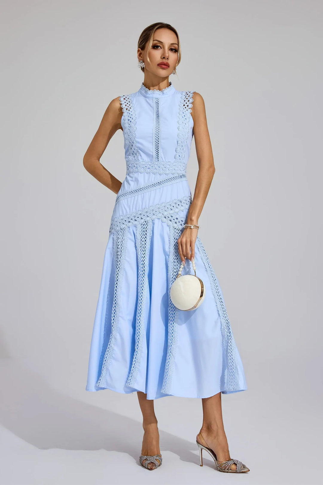 Nivara | Vestido sin mangas con encaje elegante