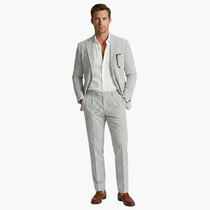 Fernando | Traje de verano para hombre con rayas finas y dos piezas