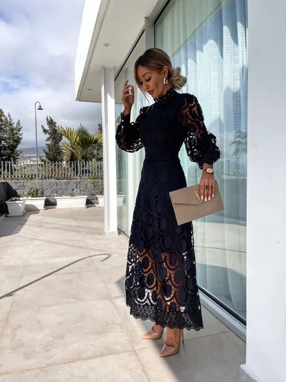 Camila | Vestido Midi de Encaje con Manga Larga