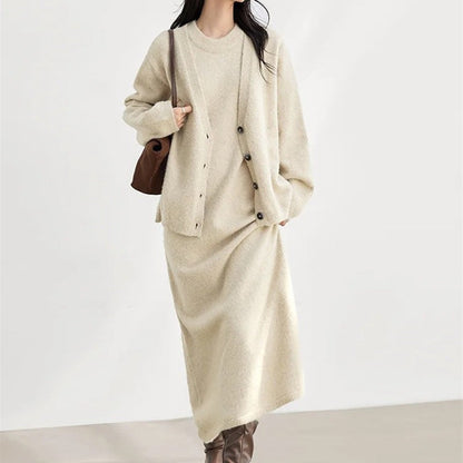 Aranza | Conjunto para mujer con vestido largo y cárdigan suave | Elegante