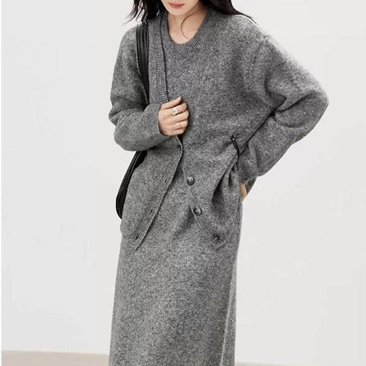 Aranza | Conjunto para mujer con vestido largo y cárdigan suave | Elegante