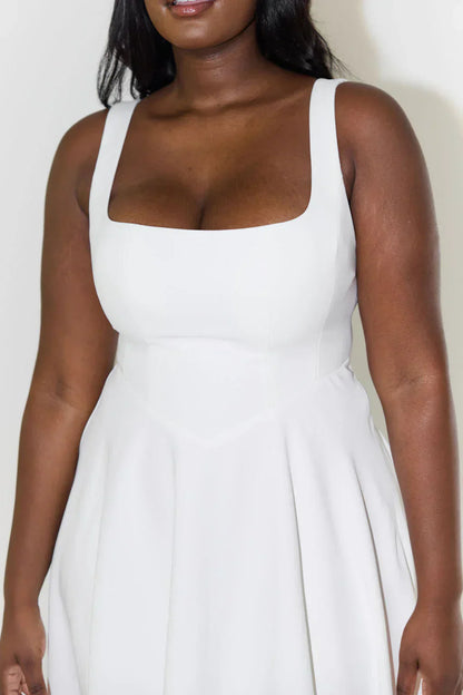 Sergia | Midi dress with high waist and square neckline