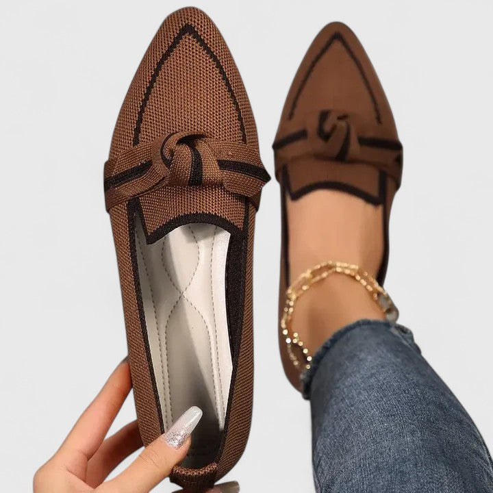 Lunara | Mocasines para mujer de punta afilada con detalle de nudo cómodos | Modernos
