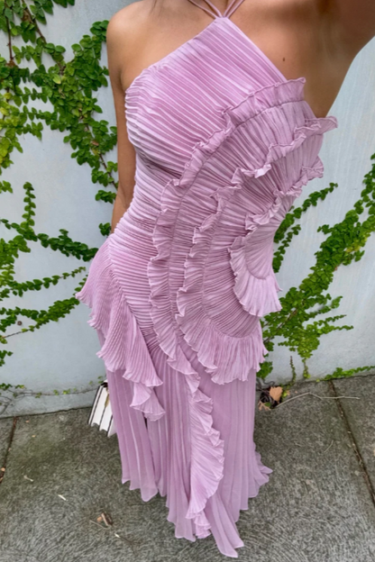 Emilia | Vestido halter elegante con volantes y plisado