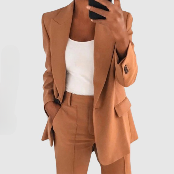 Carla | Conjunto sofisticado de dos piezas con blazer y pantalón