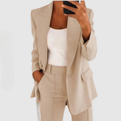 Carla | Conjunto sofisticado de dos piezas con blazer y pantalón