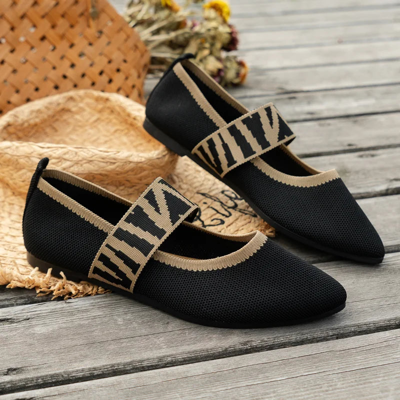 Valerra | Zapatos planos para mujer con punta fina y banda decorativa
