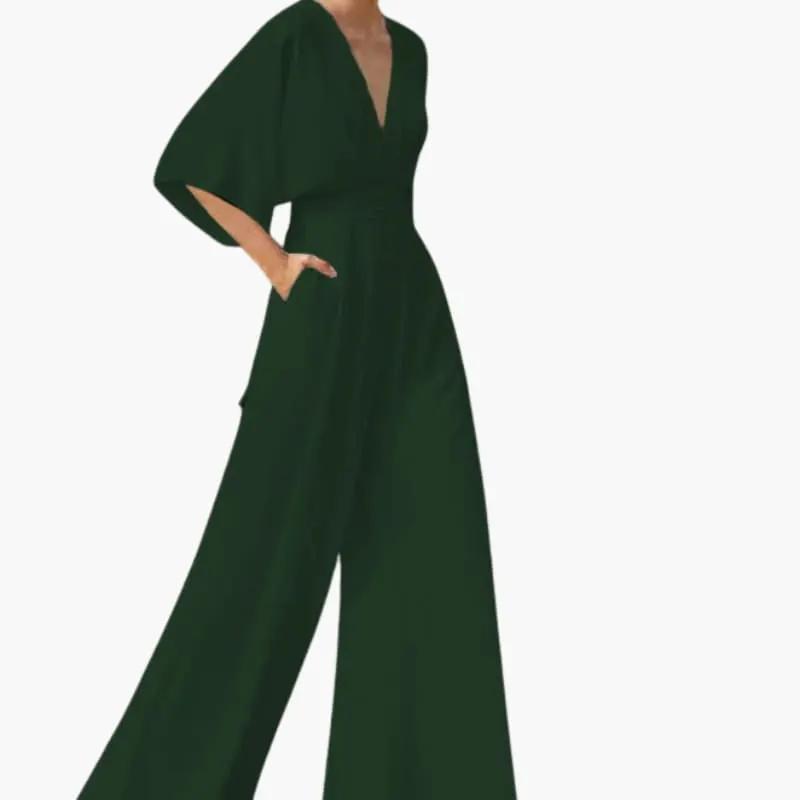 Guadalupe| Combinaison de mariage pour femme avec col en V et manches courtes
