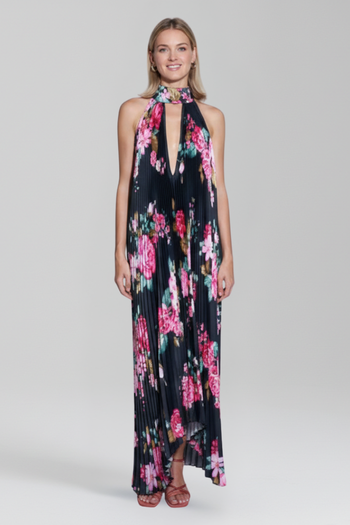 Rocío | Women's Halter Neck Pleated Maxi Dress