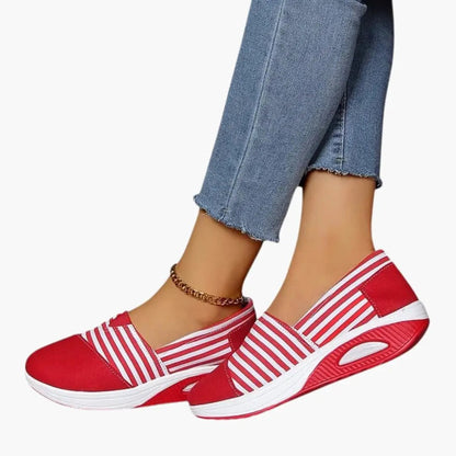 Lorena | Ortopedyczne trampki damskie typu slip on z fakturą