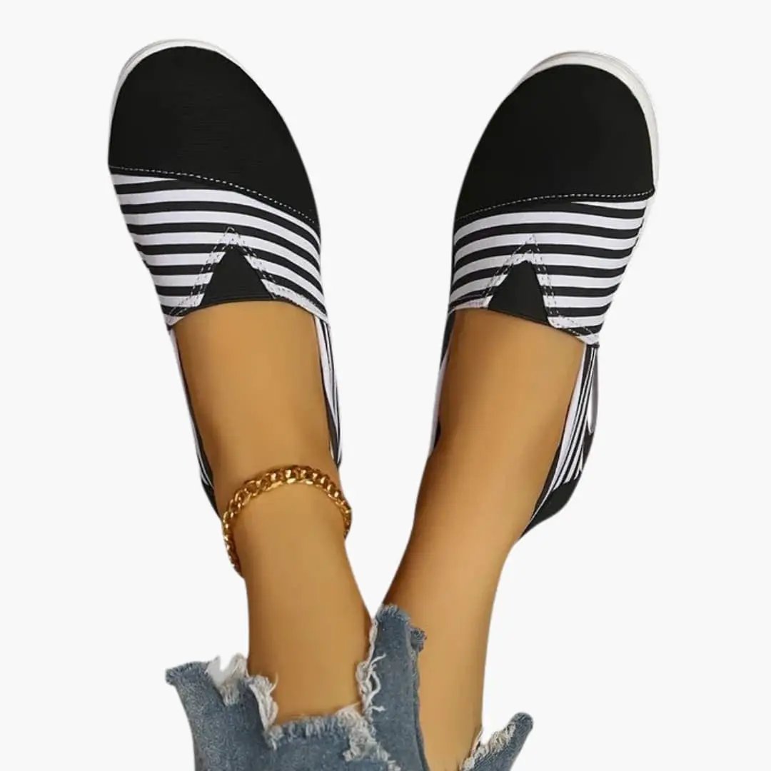 Lorena | Ortopedyczne trampki damskie typu slip on z fakturą
