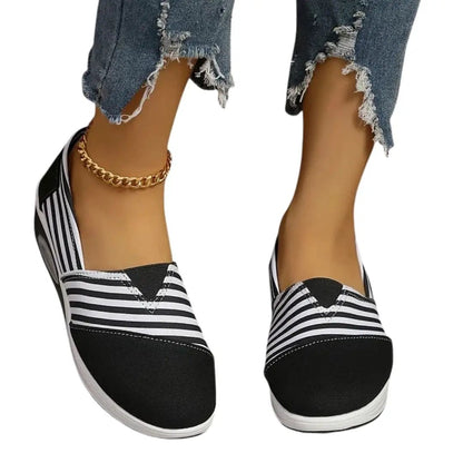 Lorena | Ortopedyczne trampki damskie typu slip on z fakturą