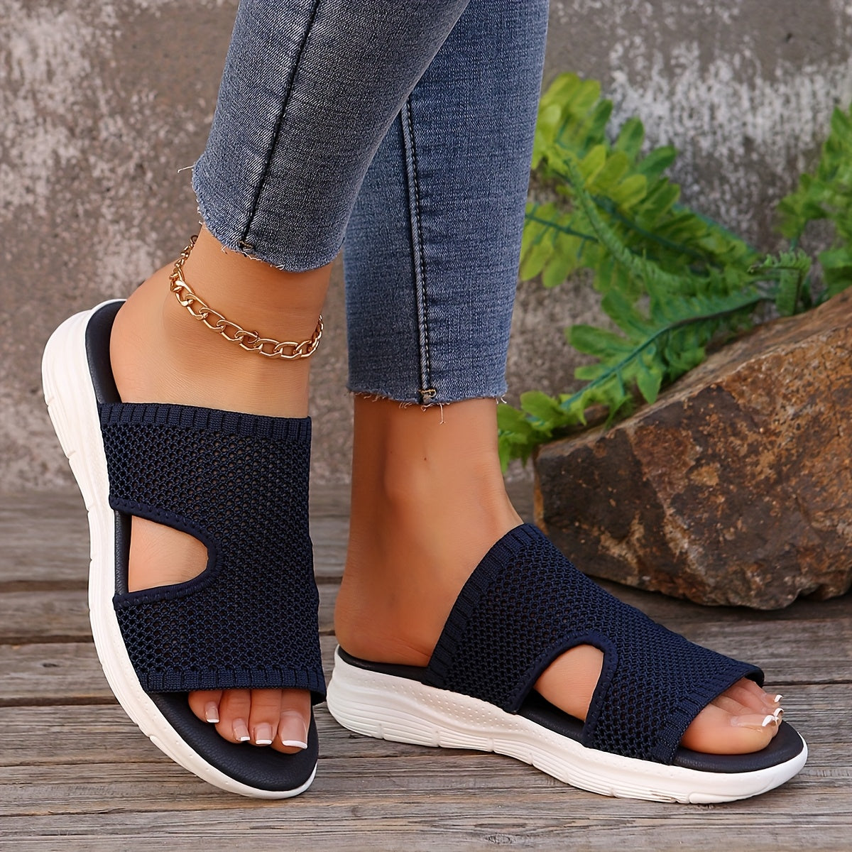 Eufrasia | Sandalias deportivas con diseño transpirable