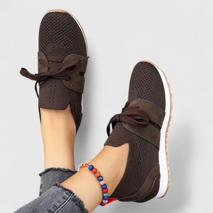 Mirela | orthopedic sneakers with breathable fabric and laces