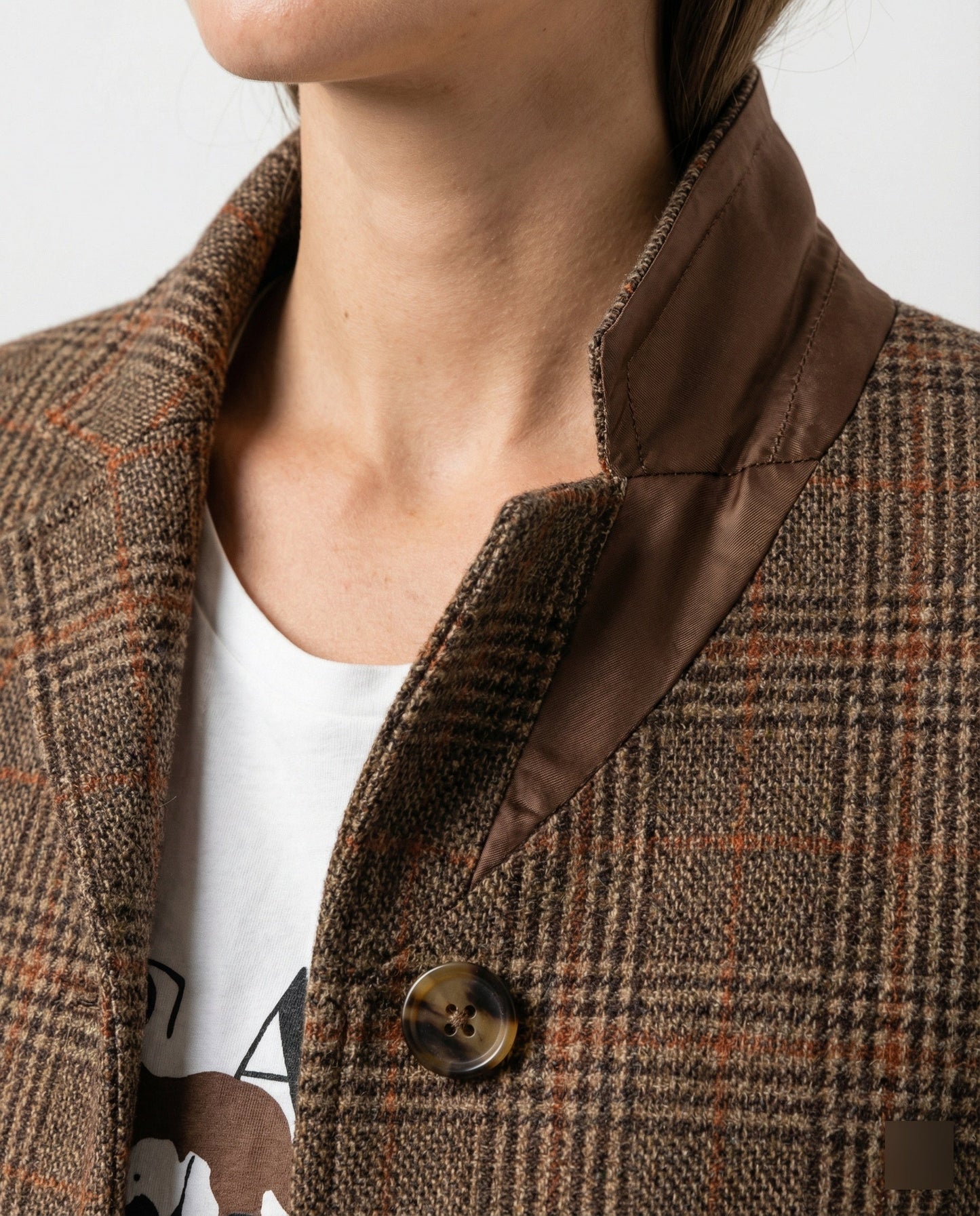 Griselina | Blazer à carreaux structuré pour femme avec un bouton
