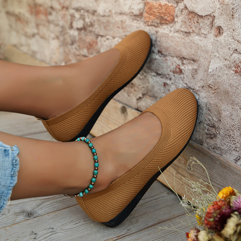 Lara | Zapatos ortopédicos planos sin cordones con diseño cerrado