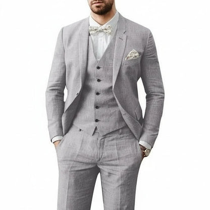 Nicolás | Traje de lino para hombre con chaleco y corte entallado de boda
