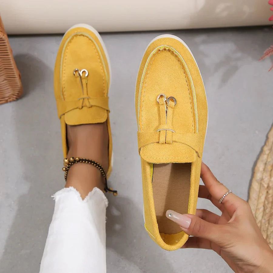 Delira | Women's slip-on moccasins with clean design